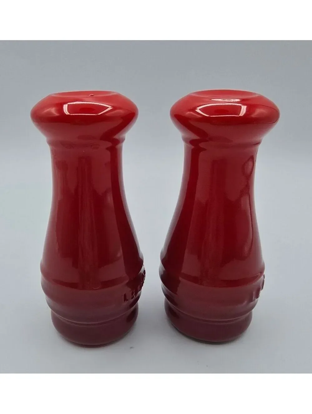 Le Creuset Cerise Red Stoneware Salt & Pepper Shakers 5